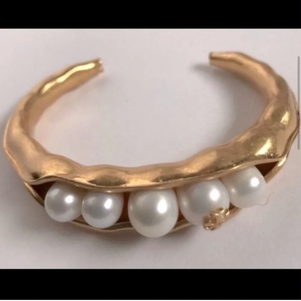 Tory Burch Authentic Jewelry Bracelet At Awesome Prices To Buy Now & Save